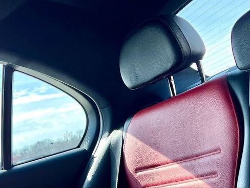 Used 2023 Mercedes-Benz C 43 AMG 4MATIC Sedan image 19