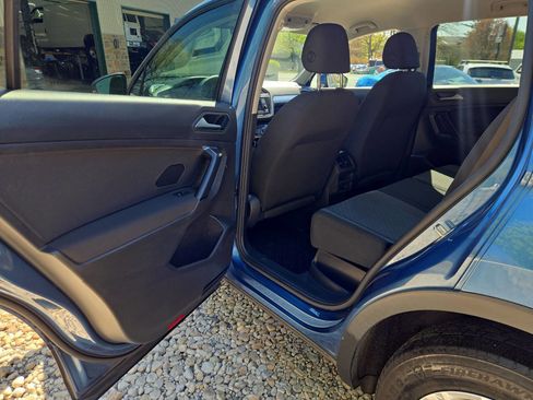 Used 2019 Volkswagen Tiguan S w/ Driver Assistance Package AWD/4WD image 17