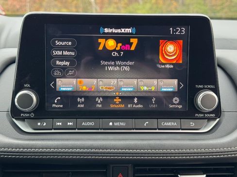 Used 2024 Nissan Rogue SV image 13