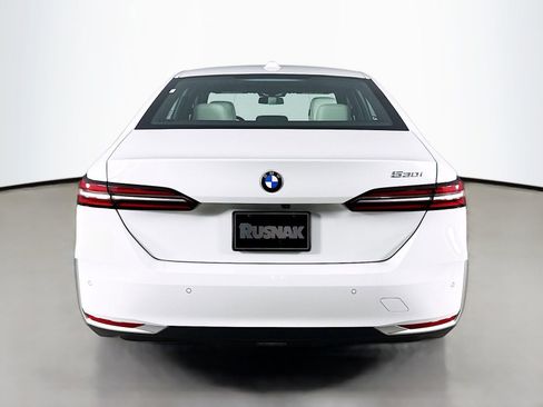 Used 2026 BMW 530i RWD image 6