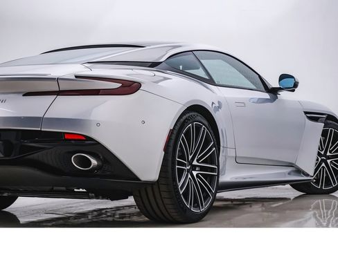 New 2024 Aston Martin DB12 Coupe image 10