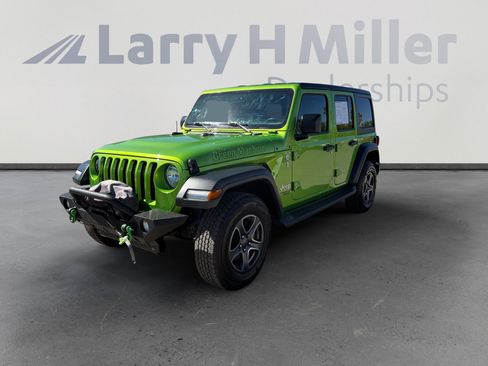 Used 2018 Jeep Wrangler Unlimited Sport S AWD/4WD image 1