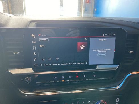 Certified 2024 GMC Sierra 1500 Elevation image 2