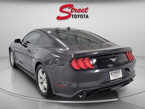 Used 2023 Ford Mustang Coupe RWD image 2