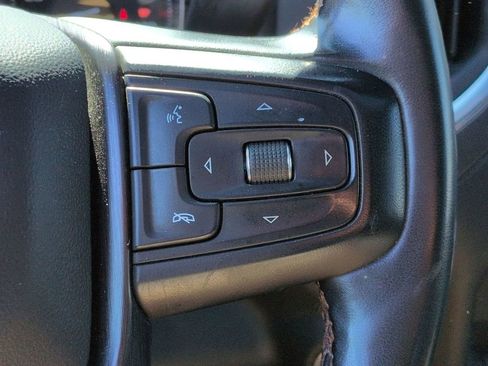 Certified 2023 GMC Sierra 2500 AT4 w/ AT4 Preferred Package image 17