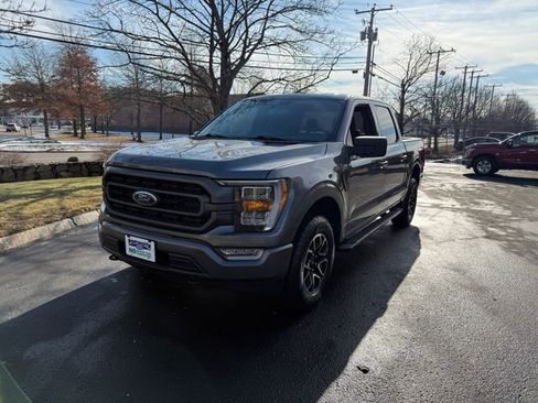 Used 2022 Ford F150 XLT w/ Equipment Group 302A High image 14