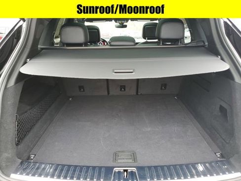 Used 2024 Porsche Cayenne image 8