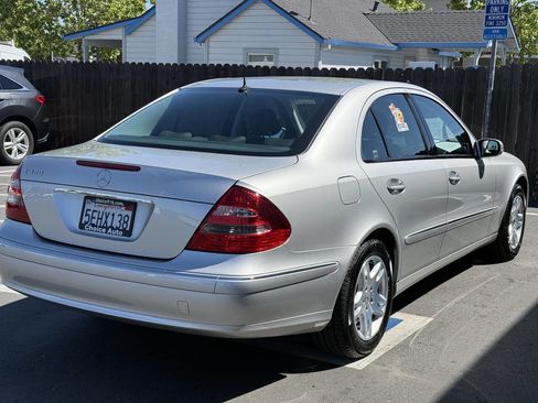 Used 2004 Mercedes-Benz E 320 Sedan image 6