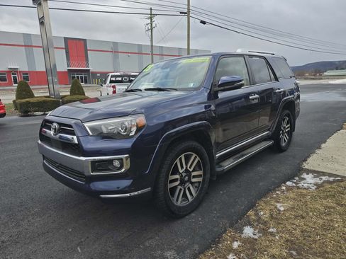 Used 2023 Toyota 4Runner Limited image 7