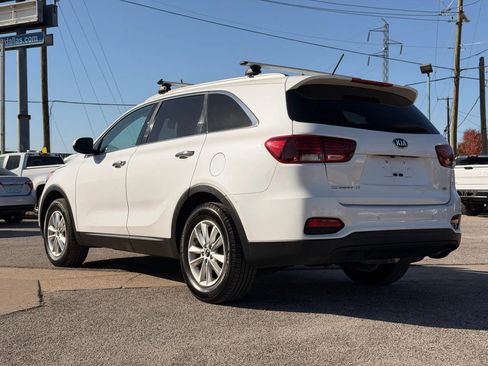 Used 2020 Kia Sorento LX w/ LX I4 Convenience Package image 5