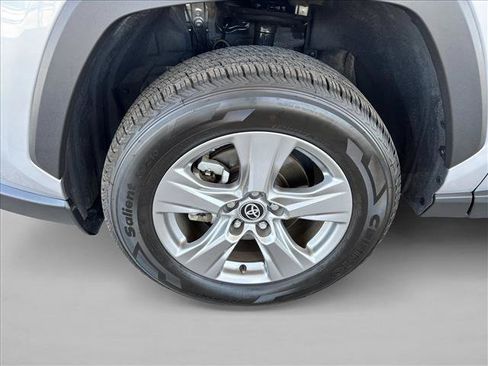Used 2025 Toyota RAV4 LE AWD/4WD image 23