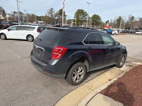 Used 2017 Chevrolet Equinox LT w/ Convenience Package image 6