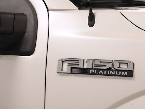 Used 2018 Ford F150 Platinum w/ Technology Package AWD/4WD image 9