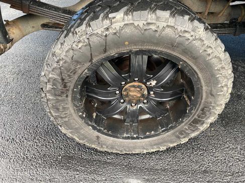 Used 2012 RAM 2500 ST w/ Chrome Appearance Group AWD/4WD image 37