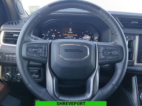 Certified 2023 GMC Yukon Denali Ultimate image 11
