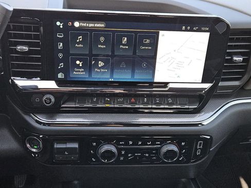 New 2026 Chevrolet Silverado 2500 ZR2 image 11