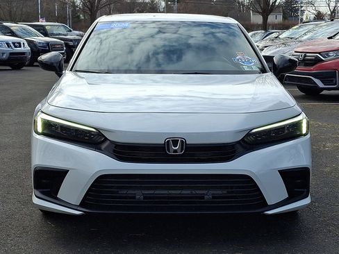 Used 2024 Honda Civic Sport image 2