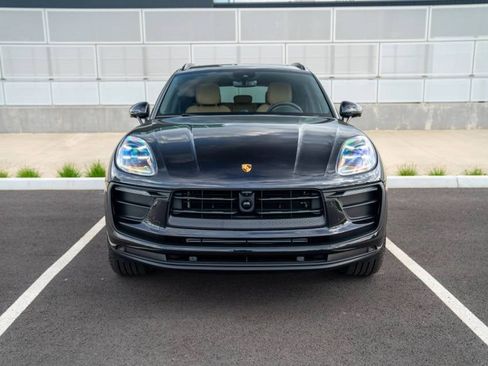New 2026 Porsche Macan AWD/4WD image 6