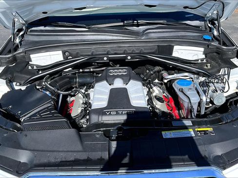 Used 2017 Audi Q5 3.0T Premium Plus w/ Technology Package image 32