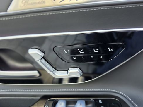 Used 2022 Mercedes-Benz SL 63 AMG 4MATIC image 19