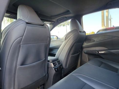 Used 2023 Lexus RX 350 F Sport image 12