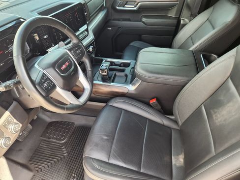Used 2024 GMC Sierra 1500 SLT RWD image 14