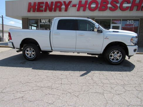 Used 2024 RAM 2500 Laramie w/ Safety Group AWD/4WD image 9