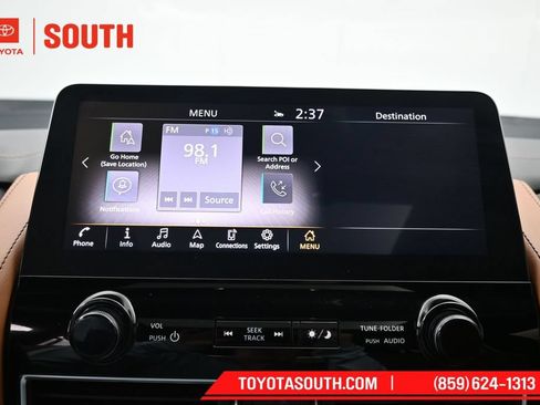 Used 2024 INFINITI QX80 Sensory AWD/4WD image 13