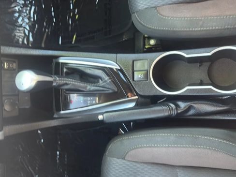Used 2019 Toyota Corolla LE FWD image 13