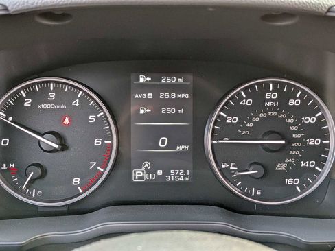 Used 2024 Subaru Crosstrek 2.5i Limited image 33