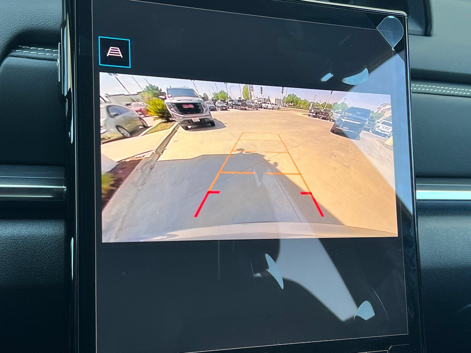 New 2027 GMC Terrain Elevation w/ Elevation Premium Package FWD image 18