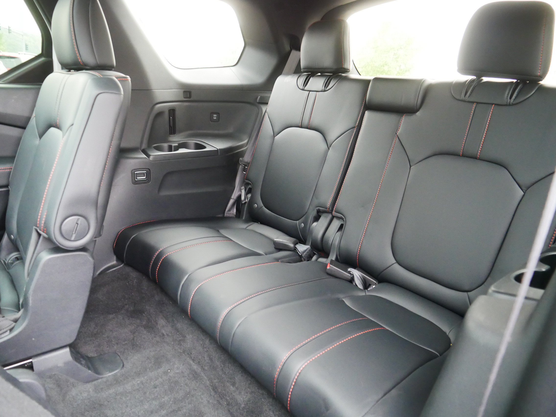 Used 2025 Honda Pilot TrailSport image 17