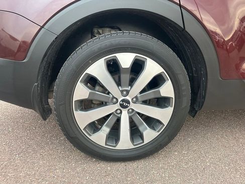 Used 2022 Kia Telluride SX image 40