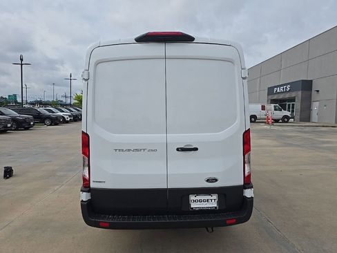 New 2025 Ford Transit 250 148 Medium Roof RWD image 7