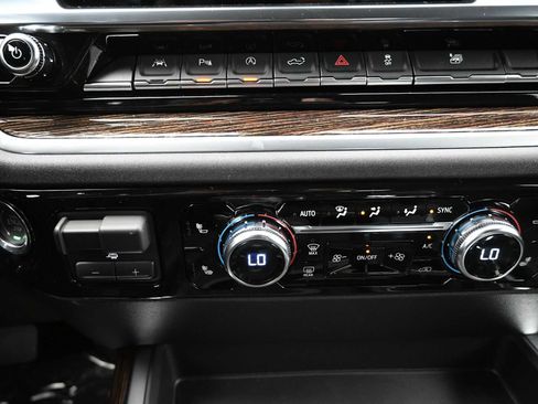 New 2026 GMC Sierra 1500 Elevation w/ Elevation Premium Package image 23