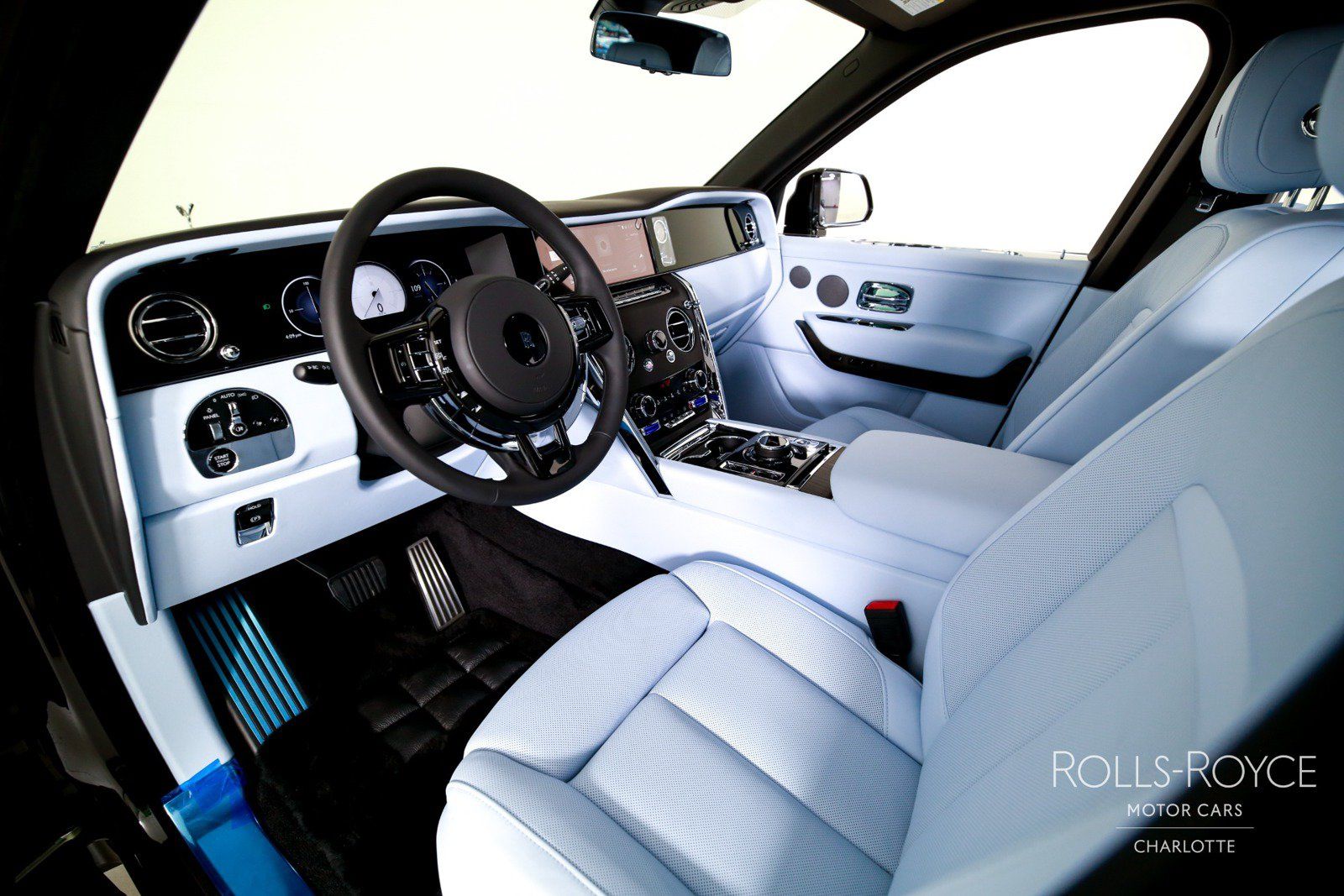 New 2027 Rolls-Royce Cullinan AWD/4WD image 4