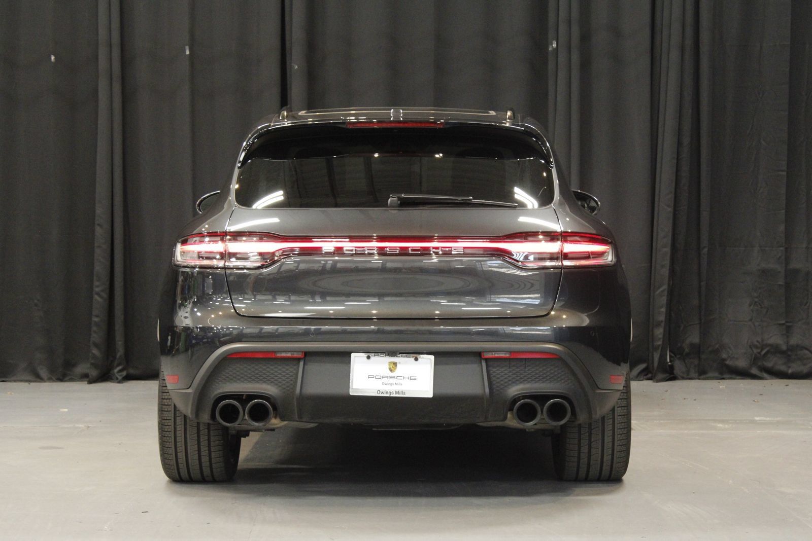 Certified 2026 Porsche Macan AWD/4WD image 6