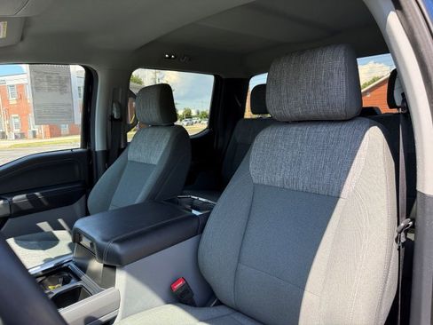 Used 2023 Ford F250 XLT w/ XLT Premium Package image 17