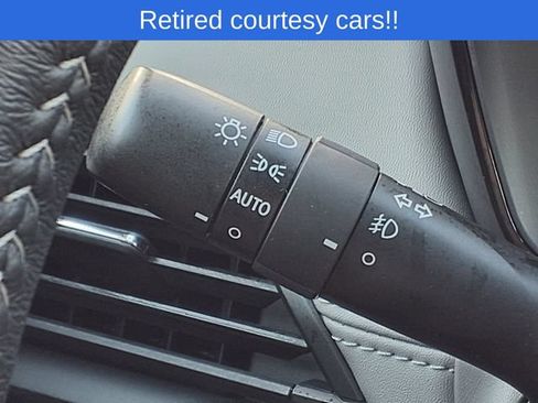 Certified 2025 Subaru Outback Premium AWD/4WD image 13