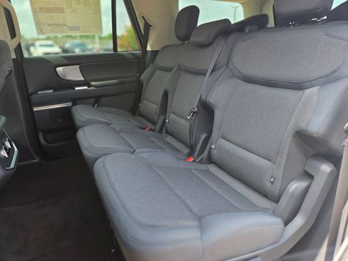 New 2026 Ford Expedition Active RWD image 18