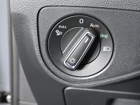 Used 2020 Volkswagen Atlas Cross Sport SEL R-Line image 24