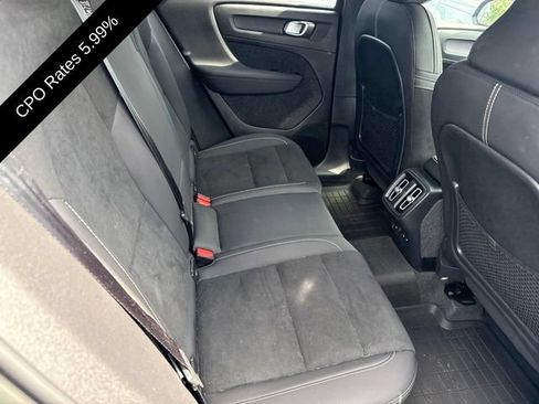 Used 2023 Volvo XC40 B5 Plus w/ Driver Assist Package AWD/4WD image 5