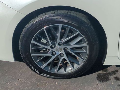 Used 2017 Lexus ES 350 image 9