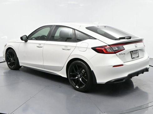 Used 2025 Honda Civic Sport image 5