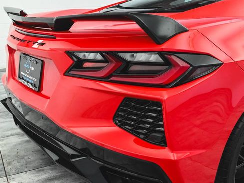 Used 2024 Chevrolet Corvette Stingray Premium Cpe w/ Z51 Performance Package RWD image 36