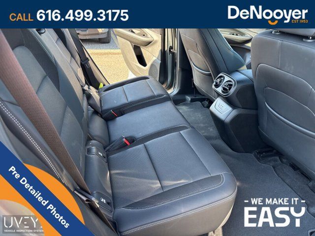Used 2024 Chevrolet Blazer EV LT AWD/4WD image 15