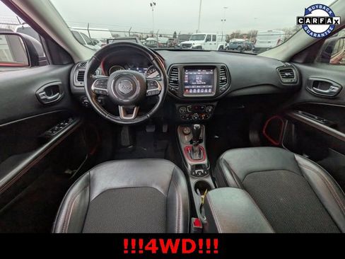 Used 2020 Jeep Compass Trailhawk image 12