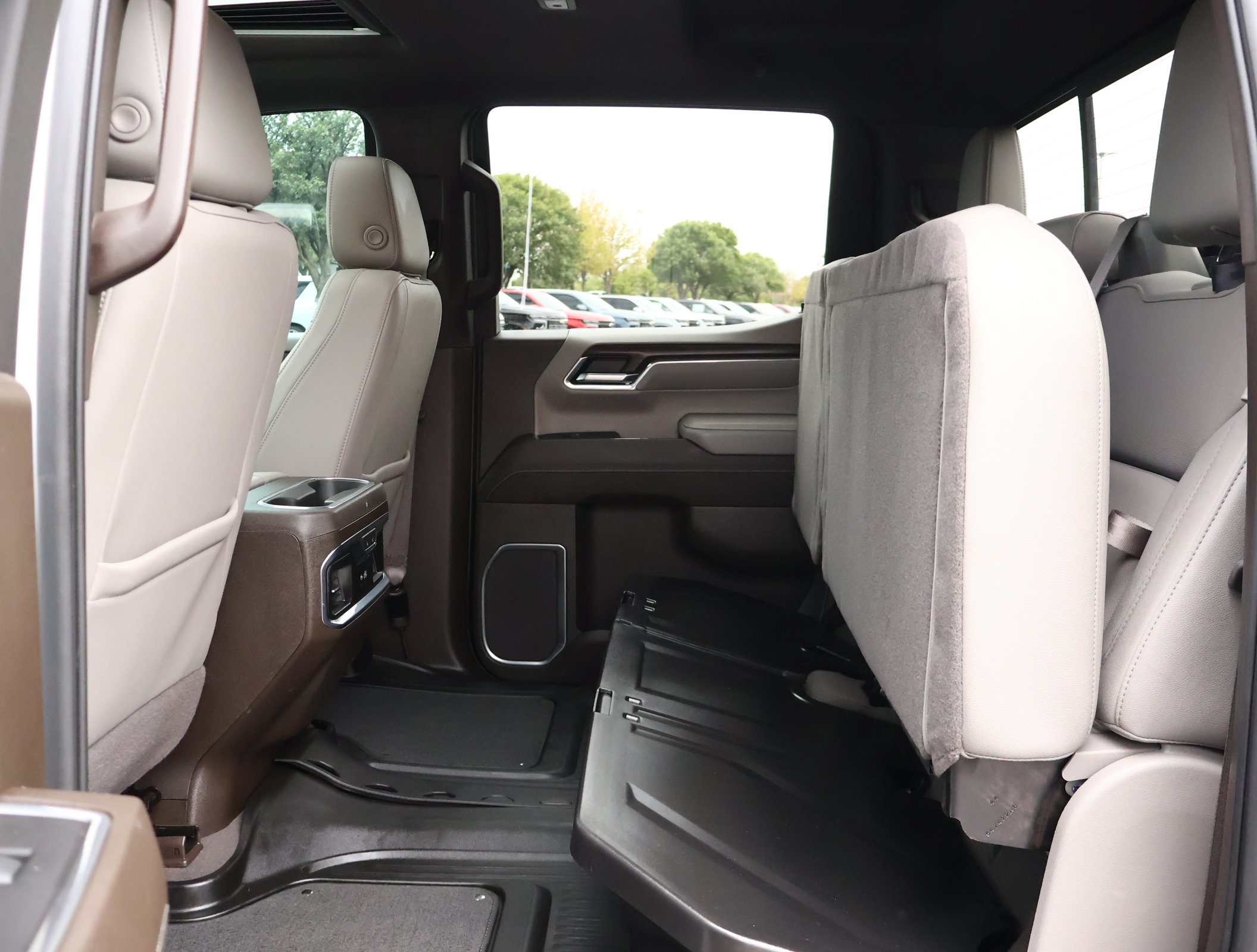 Used 2023 GMC Sierra 1500 SLT w/ SLT Premium Package AWD/4WD image 26