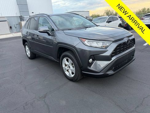 Used 2021 Toyota RAV4 XLE w/ Convenience Package AWD/4WD image 1