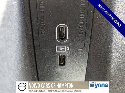 Certified 2025 Volvo S90 B6 Ultra AWD/4WD image 22
